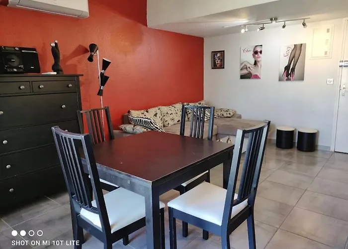 143, Port Soleil Au Village Naturiste Agde